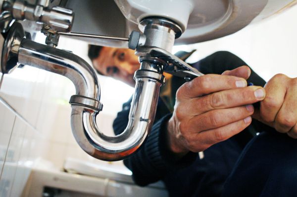 Cost of Bathroom Plumbing Service in Forney