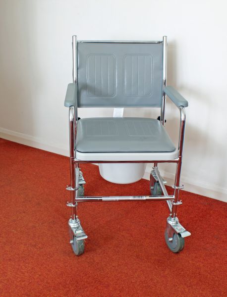 Cost of Commode Replacement in Forney