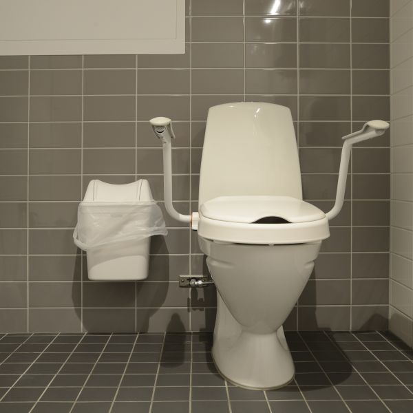 Cost of Commercial Toilet Repair in Forney